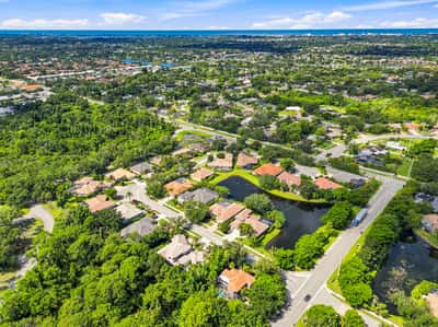 5301 Anthony Ln, Sarasota, FL