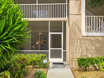 9570 High Gate Dr, Unit 1715, Sarasota, FL
