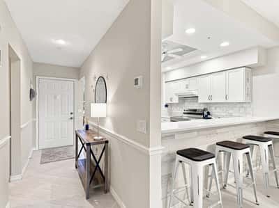 9570 High Gate Dr, Unit 1715, Sarasota, FL