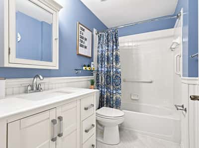9570 High Gate Dr, Unit 1715, Sarasota, FL