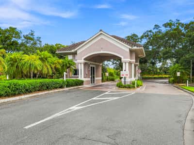 9570 High Gate Dr, Unit 1715, Sarasota, FL
