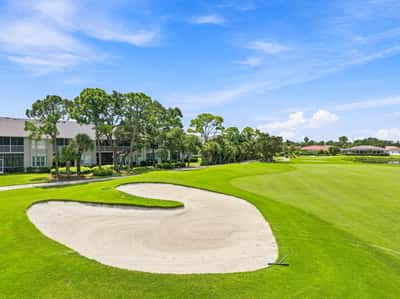 9570 High Gate Dr, Unit 1715, Sarasota, FL