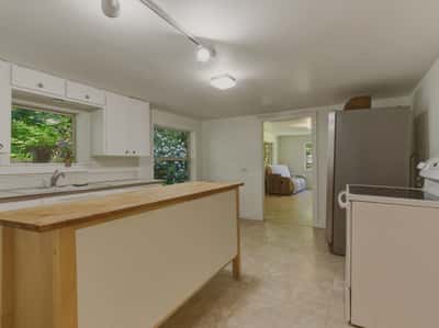 3511 Quade Road, Clinton, WA