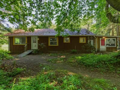 3511 Quade Road, Clinton, WA