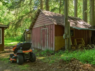 3511 Quade Road, Clinton, WA