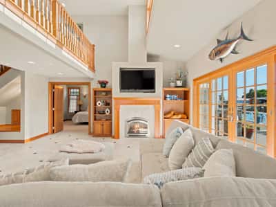 3640 Shorewood Avenue, Greenbank, WA