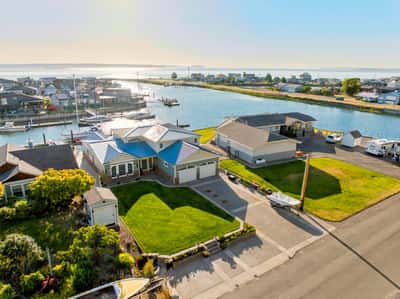 3640 Shorewood Avenue, Greenbank, WA