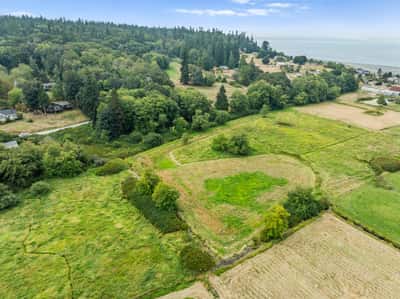 3327 Burley Road, Clinton, WA