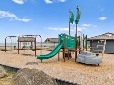3327 Burley Road, Clinton, WA