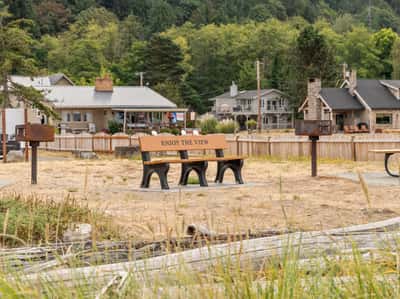 3327 Burley Road, Clinton, WA