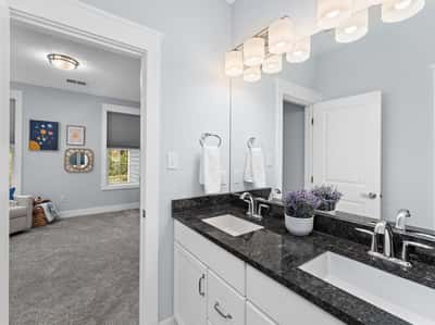 665 Chilliwack Lane, Mars, PA