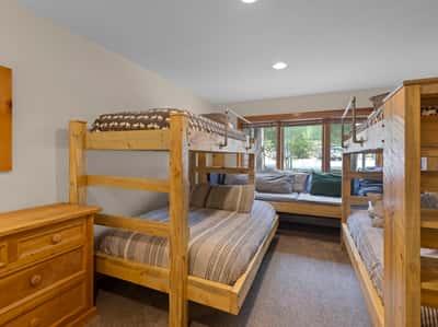 180 Tennis Club Road, 1655, Keystone, CO