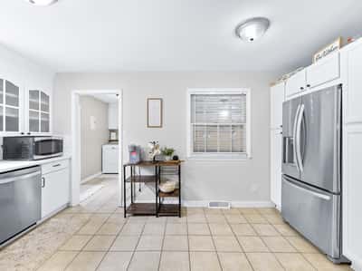 815 Lakeside Circle, Lancaster, SC