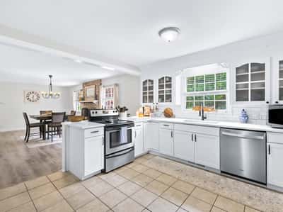815 Lakeside Circle, Lancaster, SC