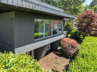 9532 SW Boones Ferry Rd, Portland, OR