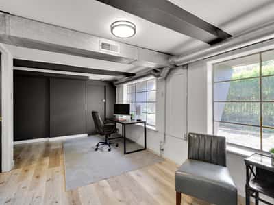 9532 SW Boones Ferry Rd, Portland, OR