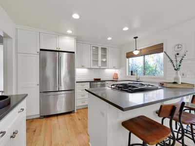 9532 SW Boones Ferry Rd, Portland, OR