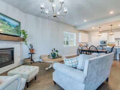318 Victoria Peak Loop, Dripping Springs, TX