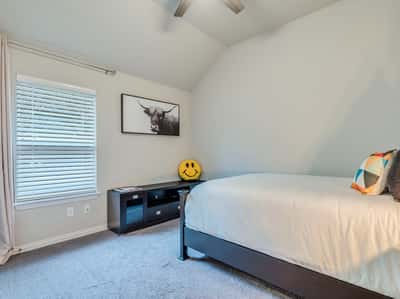 713 Vista Gardens, Buda, TX