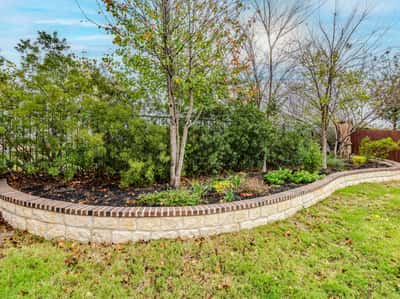 713 Vista Gardens, Buda, TX