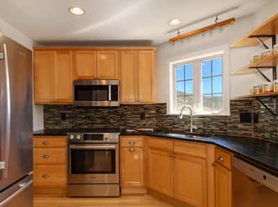 385 Vasquez Ct, Lyons, CO