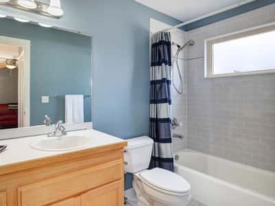 385 Vasquez Ct, Lyons, CO