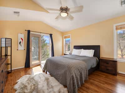 385 Vasquez Ct, Lyons, CO