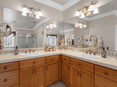 1526 Gold Hills Drive, Redding, CA