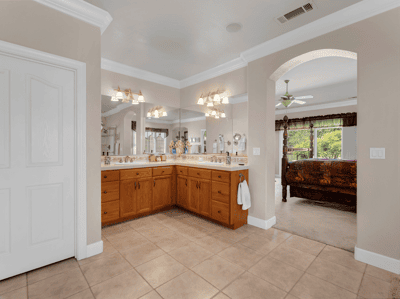 1526 Gold Hills Drive, Redding, CA