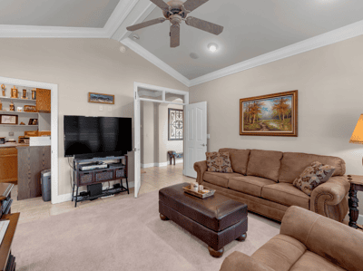 1526 Gold Hills Drive, Redding, CA