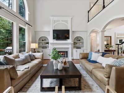 555 Treyburn View, Milton, GA