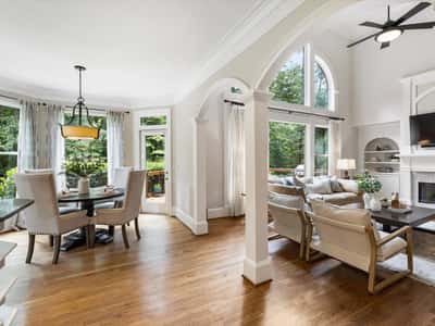 555 Treyburn View, Milton, GA