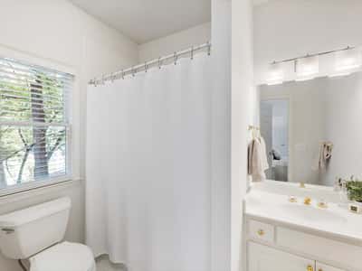 555 Treyburn View, Milton, GA