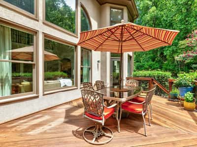 555 Treyburn View, Milton, GA