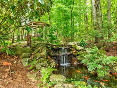 555 Treyburn View, Milton, GA