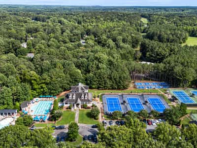 555 Treyburn View, Milton, GA