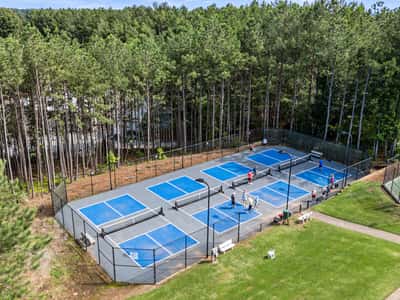 555 Treyburn View, Milton, GA