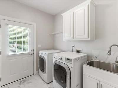 10420 Sugar Crest Avenue, Johns Creek, GA