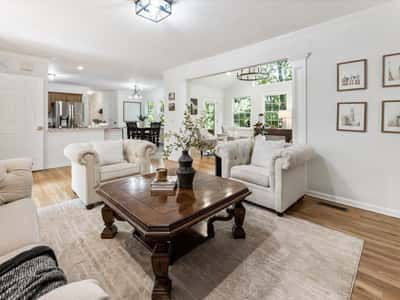 523 Summer Terrace, Woodstock, GA