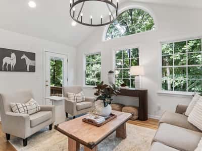 523 Summer Terrace, Woodstock, GA