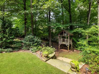 523 Summer Terrace, Woodstock, GA