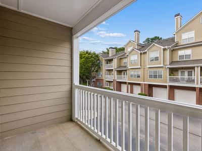 1112 Woodland Lane, Alpharetta, GA