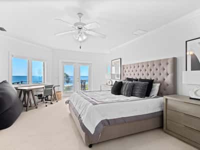 5919 Gulf of Mexico Dr, Longboat Key, FL