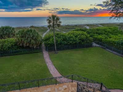 5919 Gulf of Mexico Dr, Longboat Key, FL