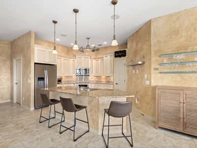 150 Cousley Dr SE, Port Charlotte, FL