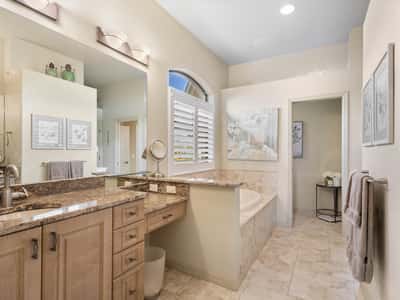 150 Cousley Dr SE, Port Charlotte, FL