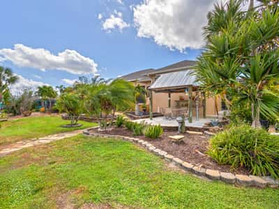 150 Cousley Dr SE, Port Charlotte, FL