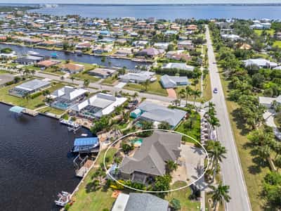 150 Cousley Dr SE, Port Charlotte, FL
