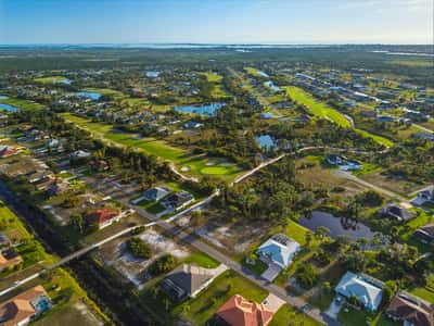 112 Tournament Rd, Rotonda West, FL