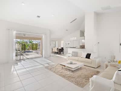 112 Tournament Rd, Rotonda West, FL